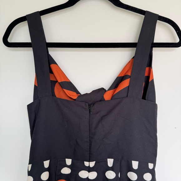 Commense Cutout Zipper Sleeveless Floral Dress - Picture 5 of 10